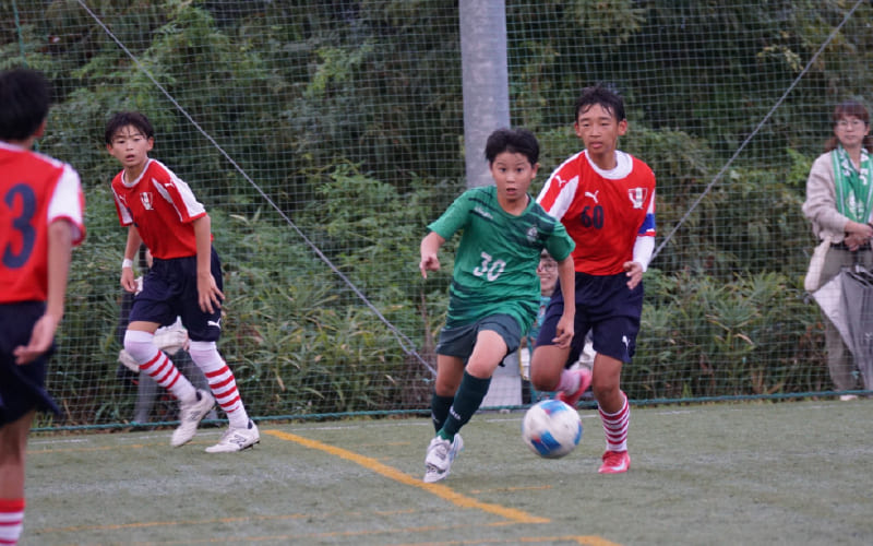 プレー中の選手